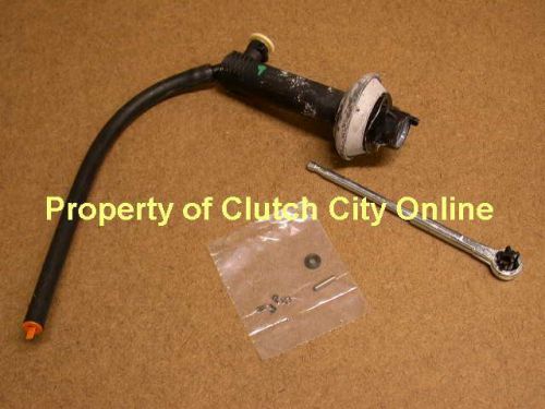 New clutch master cylinder for 1999-04 5.4/6.0/6.8l ford f150/f250/f350/f450