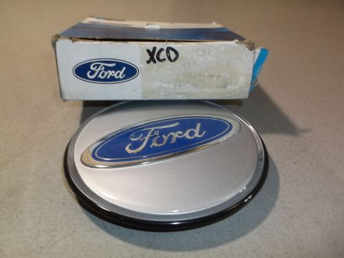 New ford f5az-1141-a nos wheel center cap *free shipping*