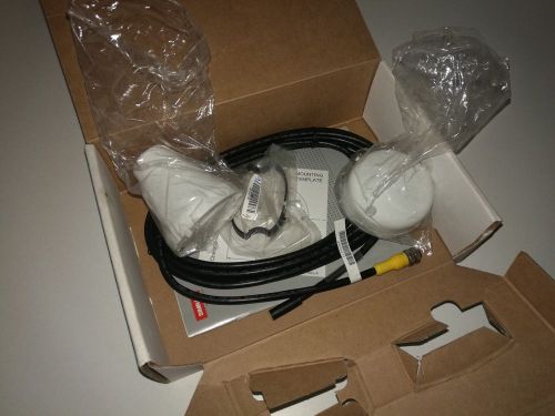 Simrad gs15 active gps antenna, with cable, new in box