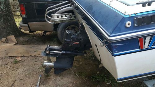 Sterndrive cylinders ×2 off 3.0 mercruiser sterndrive 140hp