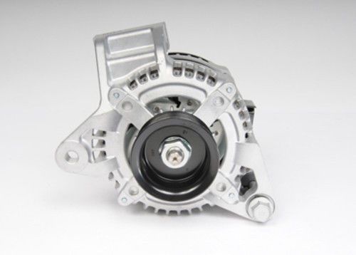 Alternator acdelco gm original equipment 25759776