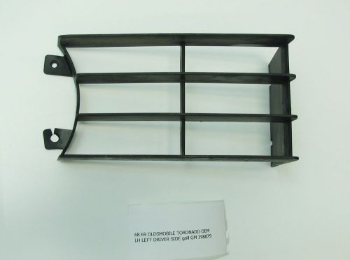 68 69 oldsmobile toronado headlight inner lh black plastic grille left