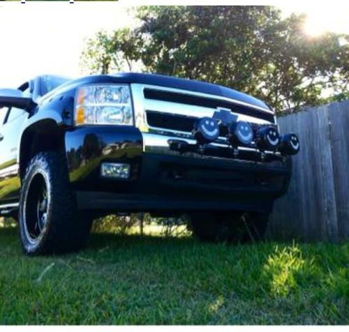 Kc daylighter 130 watt lights and smittybilt light bar for 07-13 chevy silverado