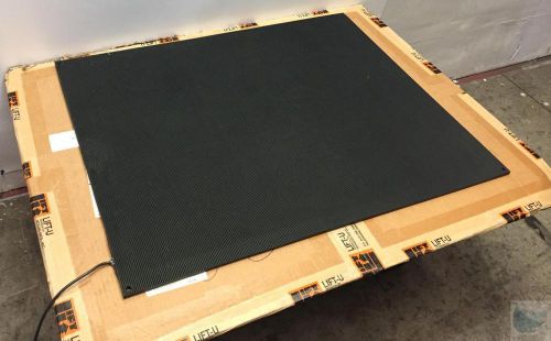 New lift-u gilling bus curbside sensitive mat b373-0092-0 31.75&#034; x 25.5&#034;