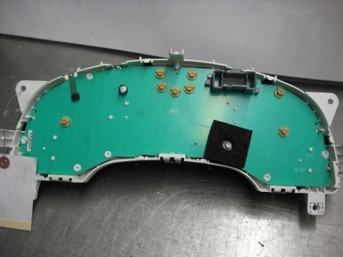 03 04 05 saturn l series sedan speedometer cluster us w/abs 13597