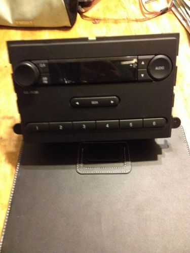 Ford am/fm radio stereo audio player p/n al3t-18k810-aa