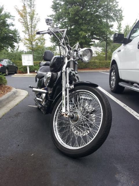 Mustang 1-pc wide touring studded seat with skull sissybar!!!!  w/free bib! vlx