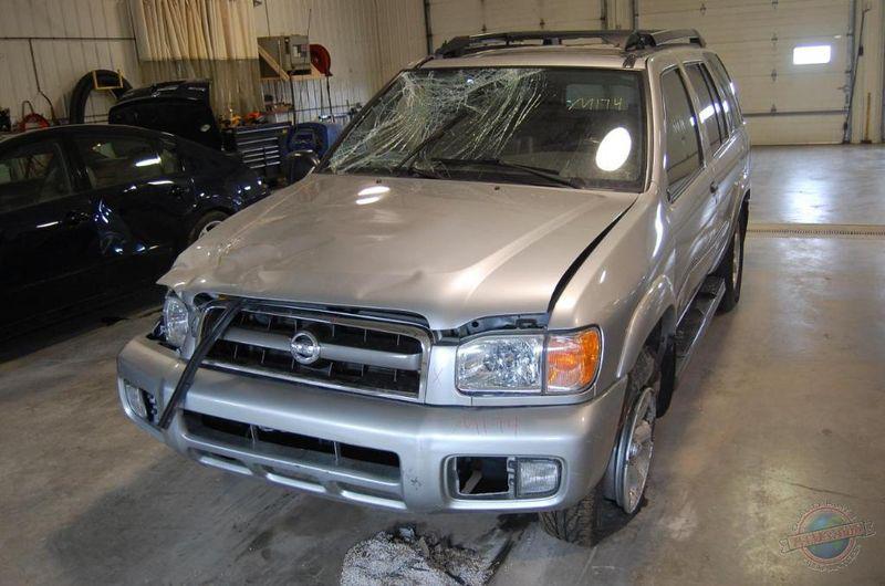 Front spindle / knuckle pathfinder 783390 98 99 00 01 02 03 04 rght frnt