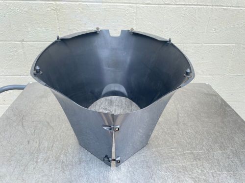 2016 Yamaha 150 HP 4 Stroke Outboard Lower Apron Cover 6DA-42741-10-8D OEM, US $148.95, image 5