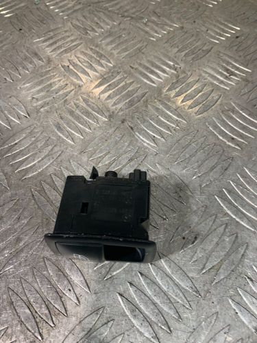 2007 MERCEDES B CLASS W245 PASSENGER SIDE FRONT WINDOW SWITCH A2518200510 #2, US $, image 2