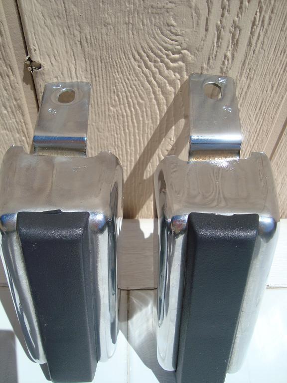 Purchase 1985,86,87,88 Lincoln Town Car OEM Front Bumper Trim and License Plate Holder in Las
