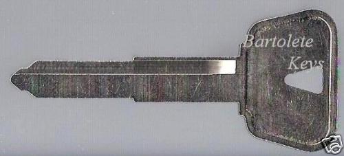 Key blank fits 1993 1994 1995 1996 1997 1998 1999 yamaha majesty