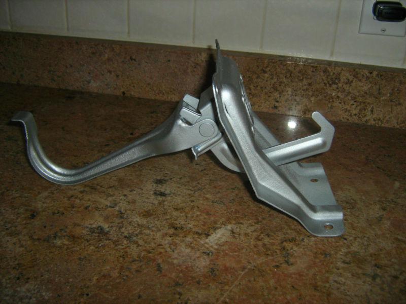 1961 Chevy Hood Latch..Impala, Biscayne, Belair, US $20.00, image 5