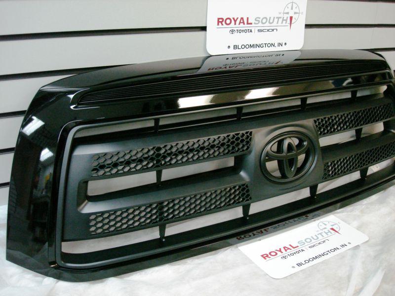 2010 Toyota Tundra Front Grill