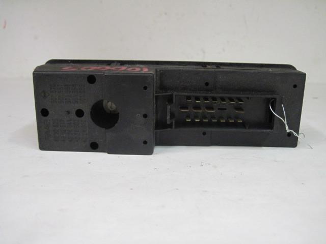 WINDOW SWITCH Saab 900 1995 95 394417, US $54.99, image 4