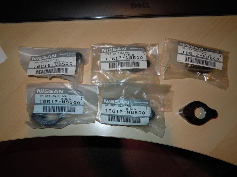 6 new nissan fuel inj holders and upper rubr insulators 16612-n8500/16635-n1400