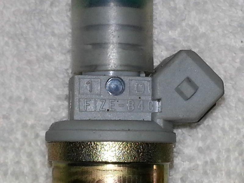 8 Ford Fuel Injectors F1ZE-9F593-B4C, US $149.99, image 2