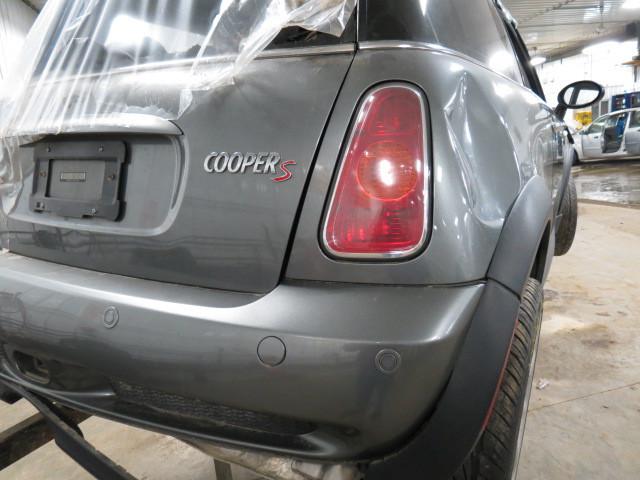2003 mini cooper tail lamp light right