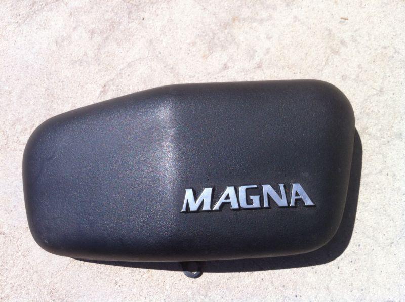 Honda super magna - original right side airbox cover - 