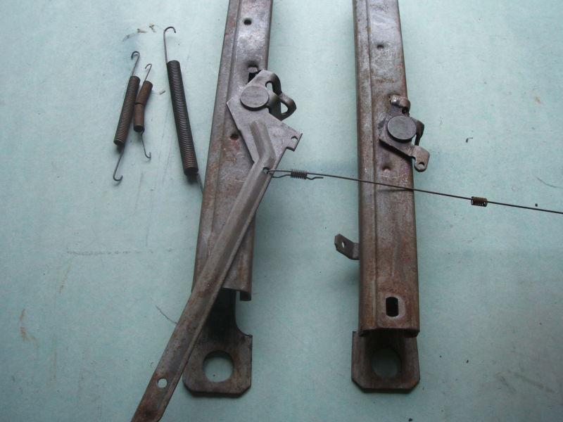 1970-1981 Firebird Trans Am Pax Side Seat Track, US $29.00, image 2