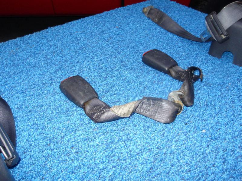 97-06 Jeep Wrangler TJ OEM Rear Seat Belts Complete Set Grey Nice FREE SHIPPING, US $74.64, image 7