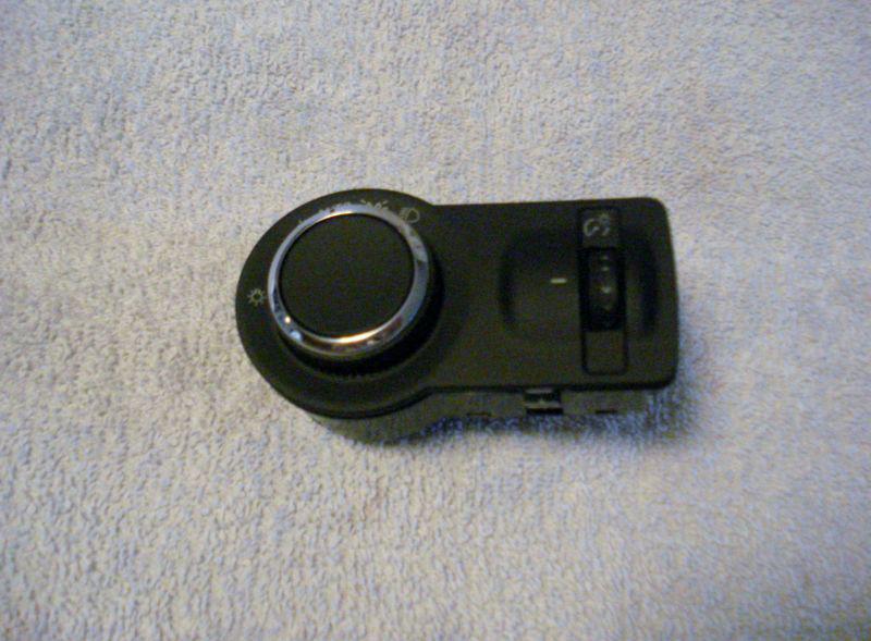 Buy 2011 CRUZE HEADLIGHT SWITCH GM 94725717 in West Columbia, South