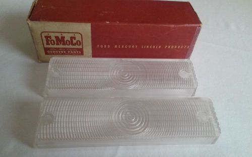 Set left &amp; right 1957 ford nos turn signal lenses b7a-13209-a &amp; b7a-13208-a