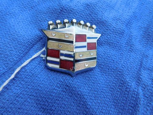 1967 1968 cadillac hood crest 67 68 hood emblem