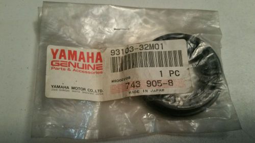 Oem yamaha seal 93103-32m01 new free shipping
