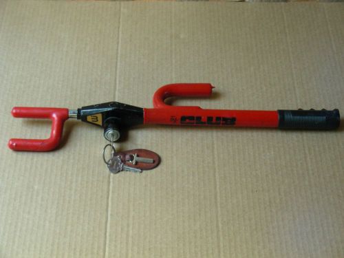 &#034;the club&#034; red steering wheel lock anti-theft device with 2 keys