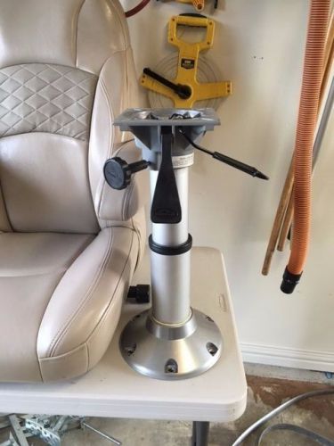 Springfield adjustable 14 1/2 - 20 aluminum boat seat pedestal w/ swivel