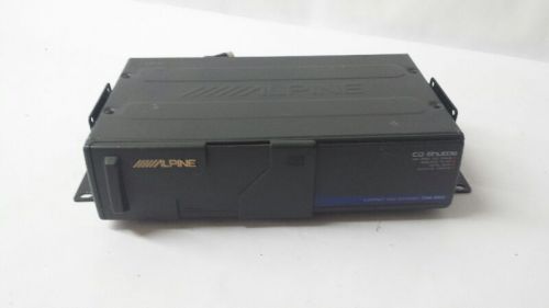 Audio cd changer fits 94 95 toyota land cruiser thru 12/94 92 p/n chm-s651rf