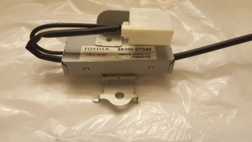 2009-12 venza antenna amplifier 86300-0t040