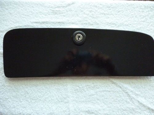 Vw glove box door
