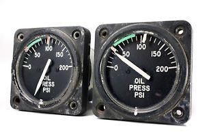 2 ea, us gauge 2-1/4&#034; oil pressure indicators - sr-4ap