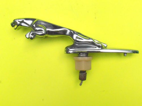 98-03 jaguar xj8 vdp 4.0l v8 oem leaping hood ornament emblem spring loaded