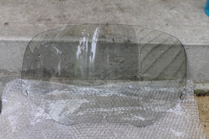 Harley davidson cvo screamin eagle ultra 10" light smoke windshield 