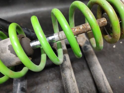 Arctic cat z 440 right steering spindle suspension arm shock zl zr 550 600 370