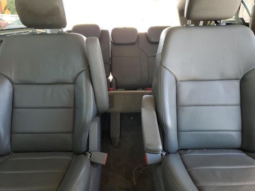 Used Rear Spoiler fits: 2009 Volkswagen Routan Rear Grade A, US $259.99, image 5