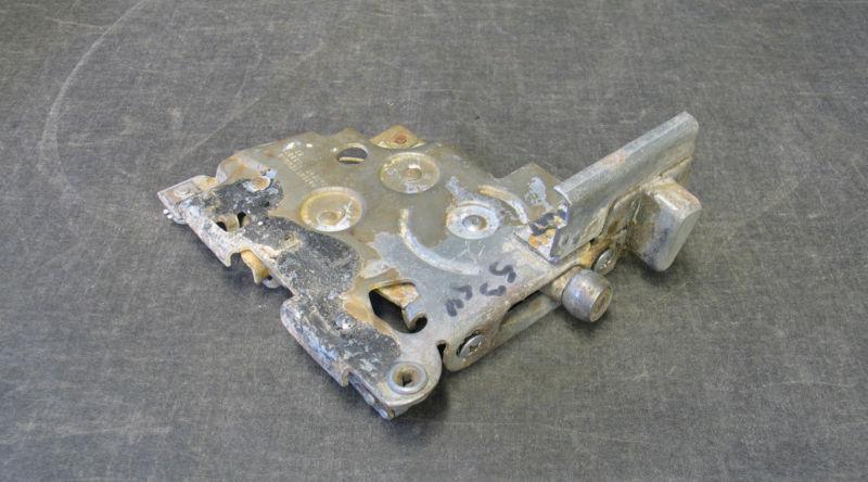 1953 1954 CHEVROLET ~ DOOR LATCH RH ~ TWO DOOR OR FOUR DOOR FRONT DOOR, US $24.99, image 2