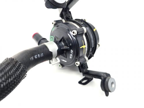 2017-2018 KIA NIRO AUXILIARY WATER ENGINE HEATER PUMP W/BRACKET OEM 36900-2B000, US $219.00, image 10