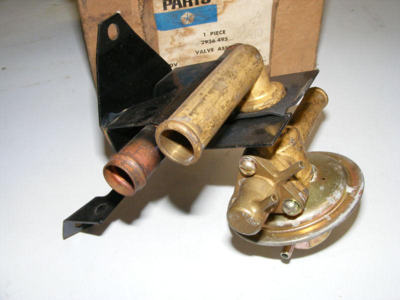 1969 70 chrysler plymouth dodge a/c water valve 2936495 nos new ac