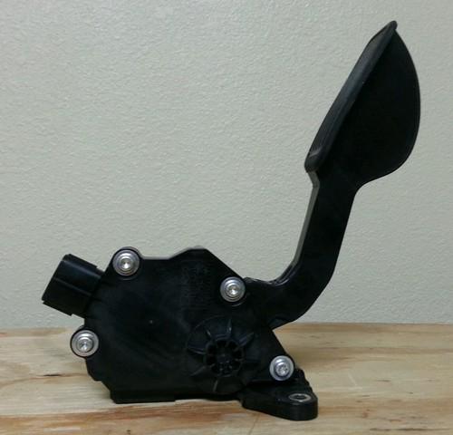 Accelerator gas pedal 2012 scion iq