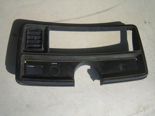 78-82 dash face plate, dash gauge outer trim panel, malibu, el camino