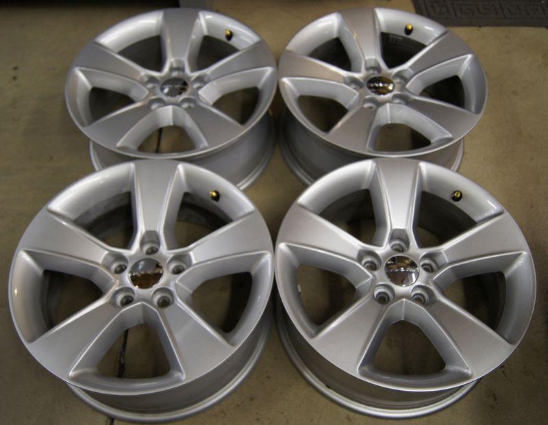 Dodge charger magnum challenger chrysler 300 17" wheels rims 