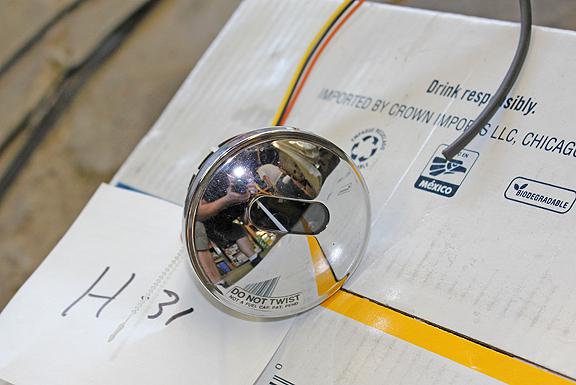 Harley davidson stock fuel guage  dyna softail road king -h31