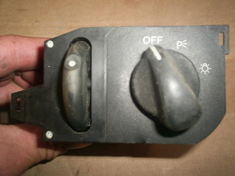 95 96 97 98 99 lumina headlight switch 10098823