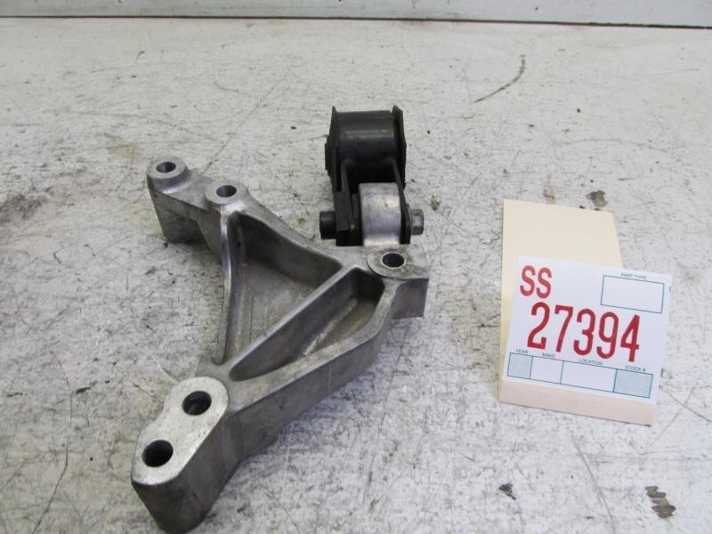 02 03 FREELANDER RIGHT PASSENGER SIDE ENGINE MOUNTING BRACKET SUPPORT OEM 2787, US $77.39, image 5