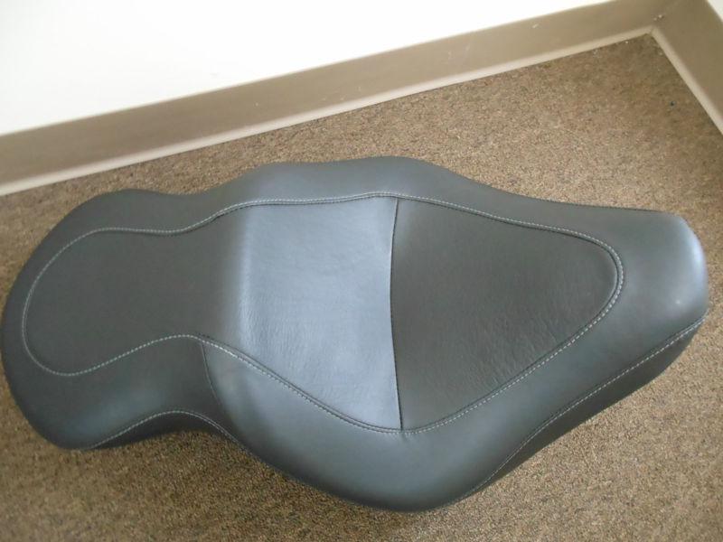 2009 HARLEY DAVIDSON FXSTSSE3 STOCK SEAT , US $250.00, image 2