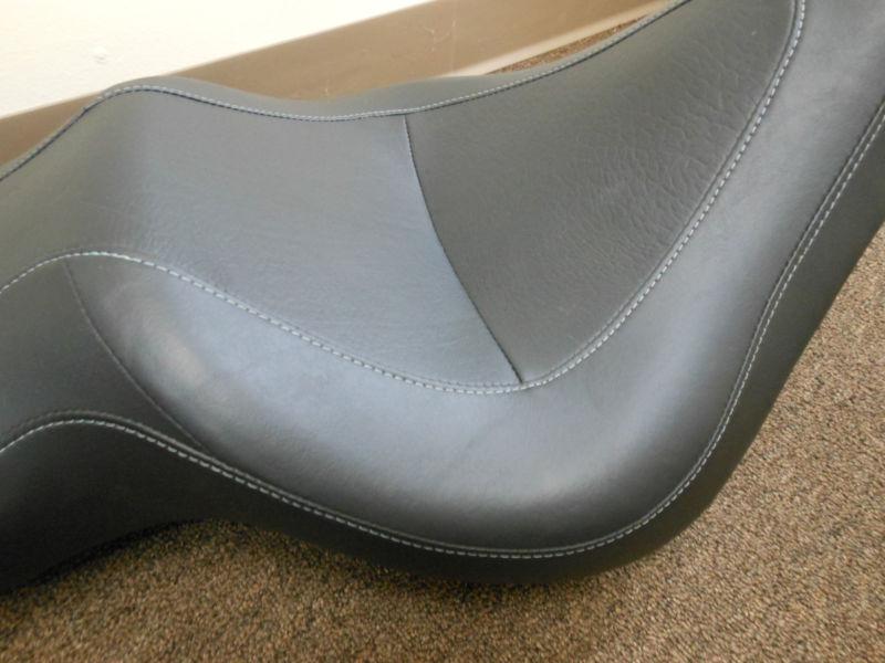 2009 HARLEY DAVIDSON FXSTSSE3 STOCK SEAT , US $250.00, image 3